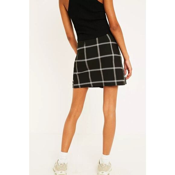 Urban Outfitters Women's Plaid Pep Squad Skirt Size Medium - Picture 3 of 8